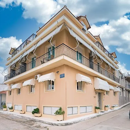 Melissaratos Studios Apartment
