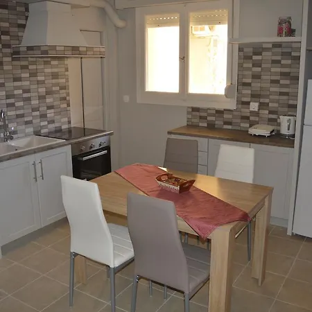 Melissaratos Studios * Argostoli (Kefalonia)